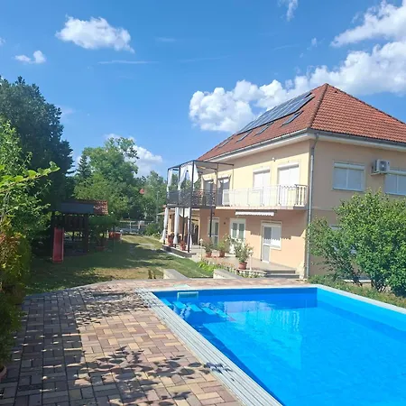 Maria Apartmán *